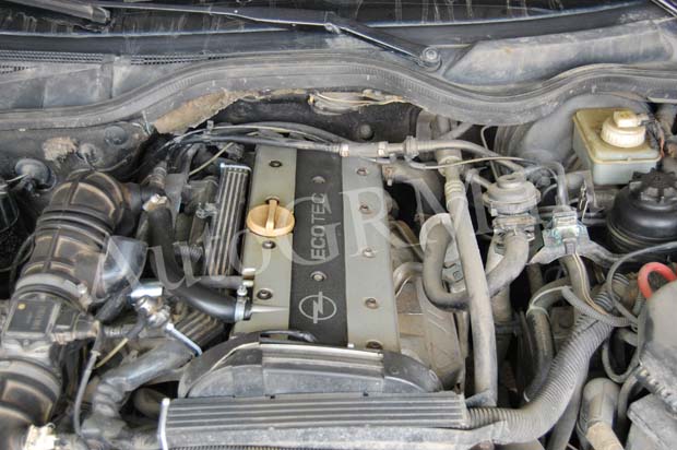 Двигатель Opel X20XEV 2.0