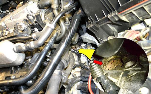 Смотровое отверстие