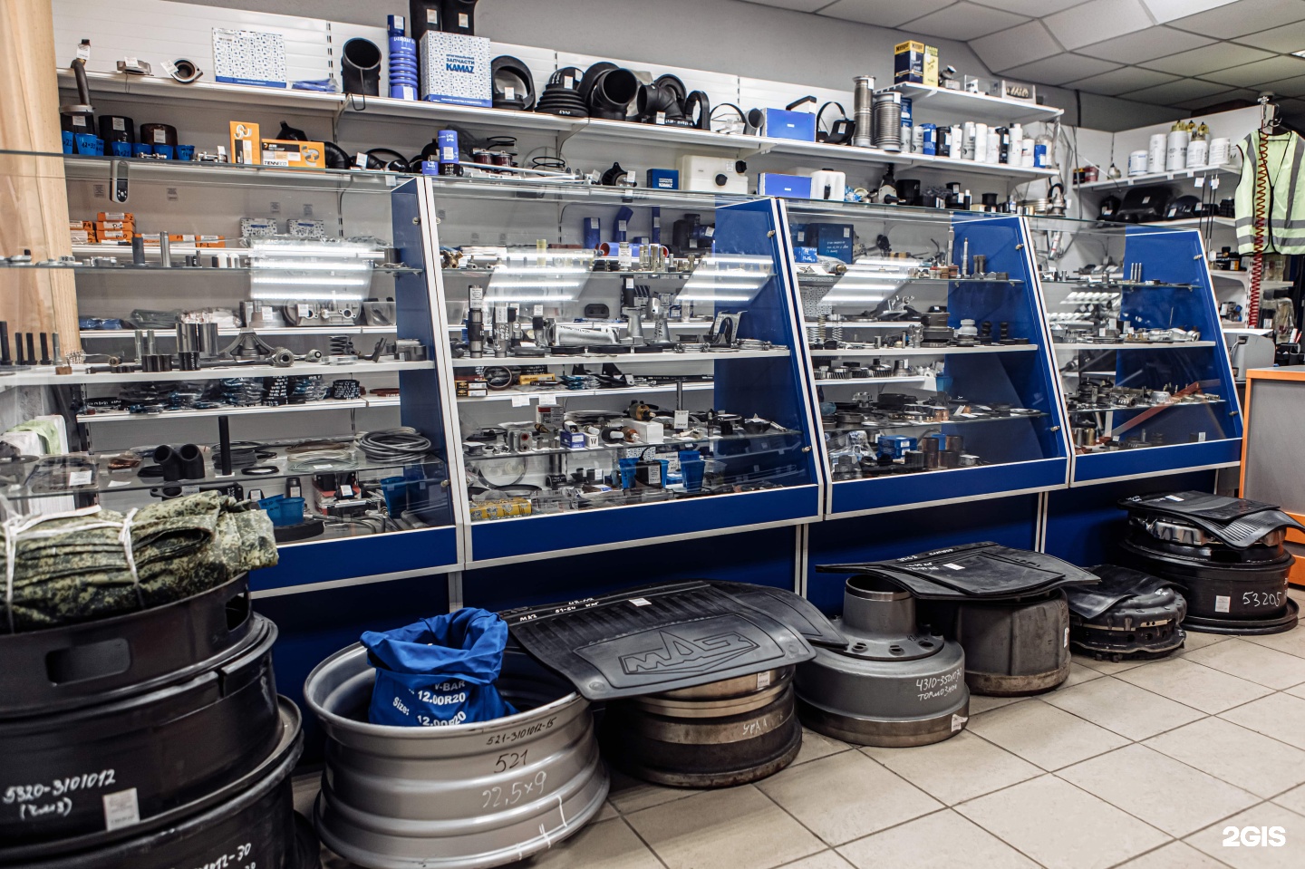 Интернет-магазины автозапчастей: список проверенных вариантов