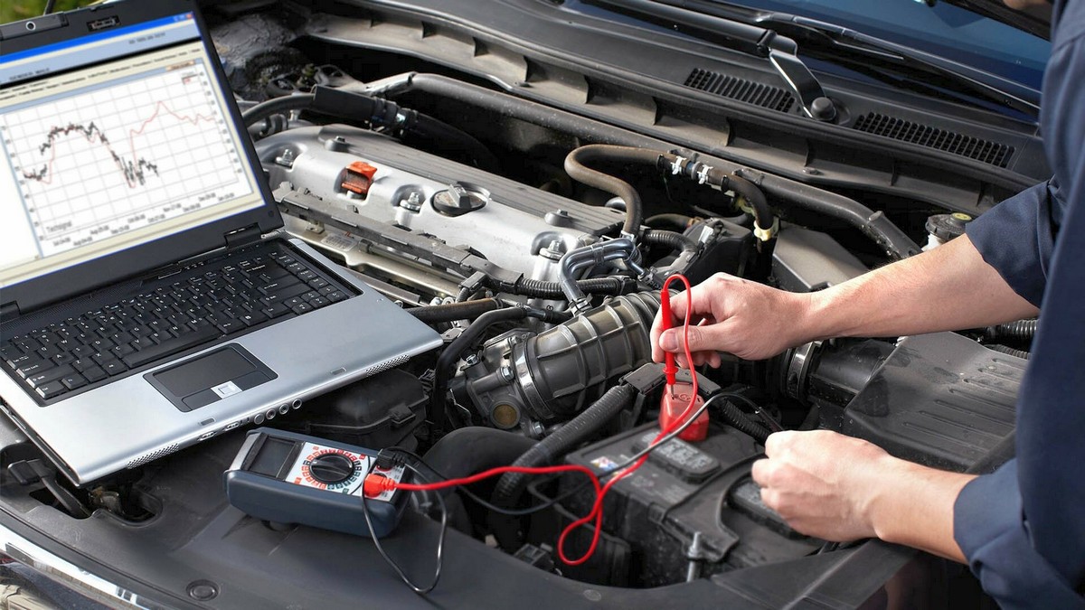 autoelectrik-1_62065fcdd9aa7.jpg Поломки электрики в автомобиле: основные причины и способы предотвращения